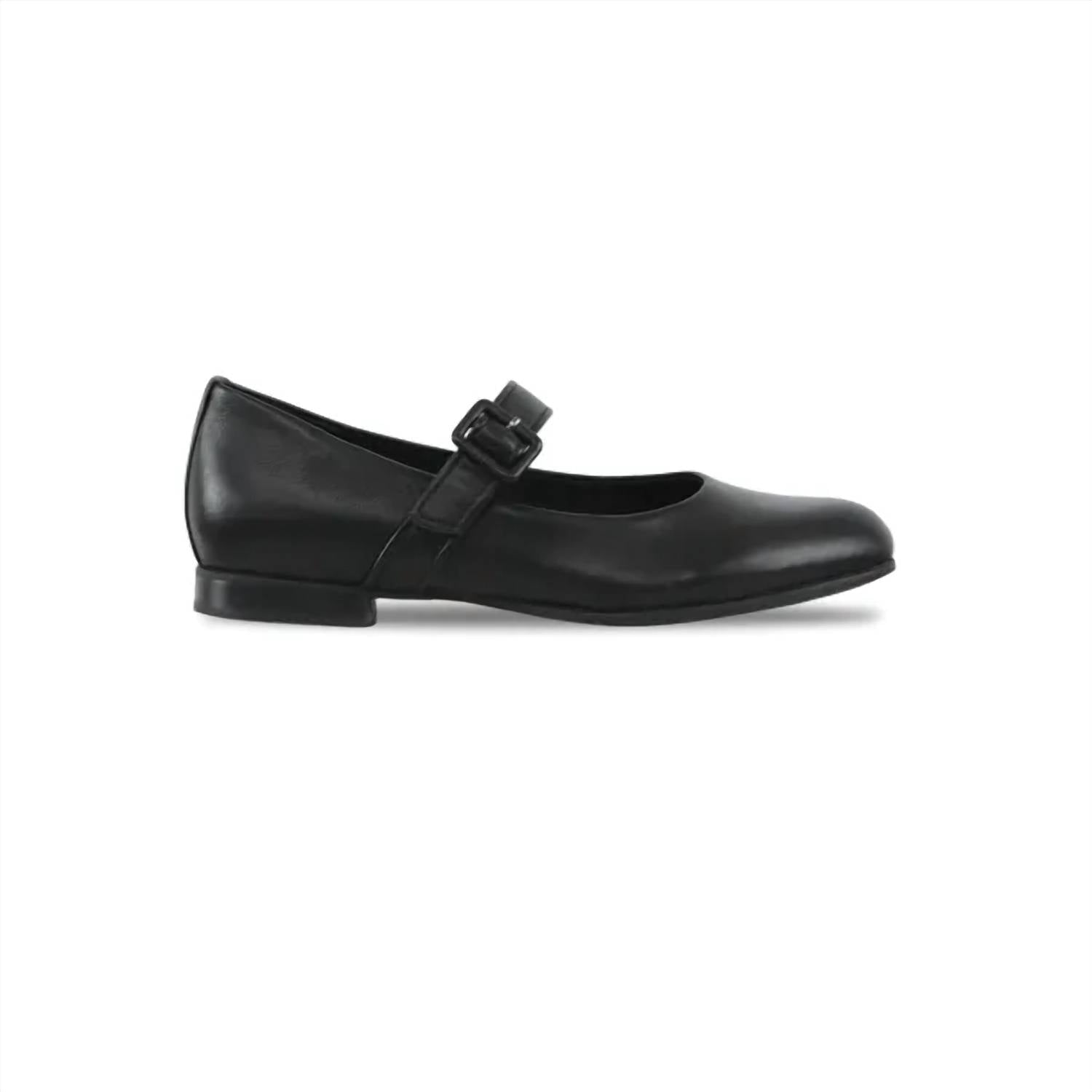 Munro - Women's Mary Jane Flats