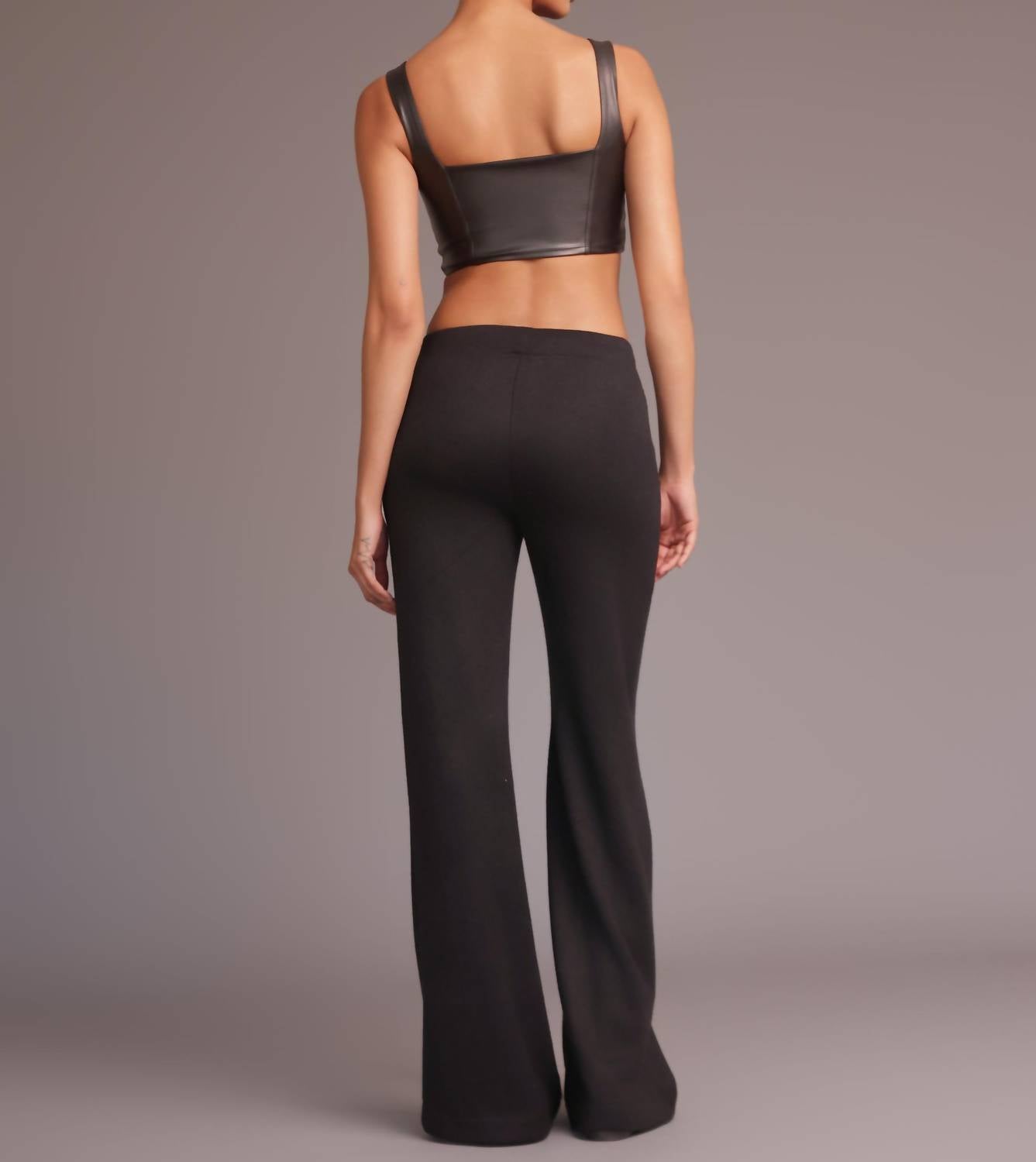 HEROINE SPORT Double Knit Plush Pants in black - women's pants - detail view