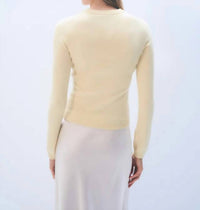 White + Warren - Cashmere Fitted Crewneck Sweater