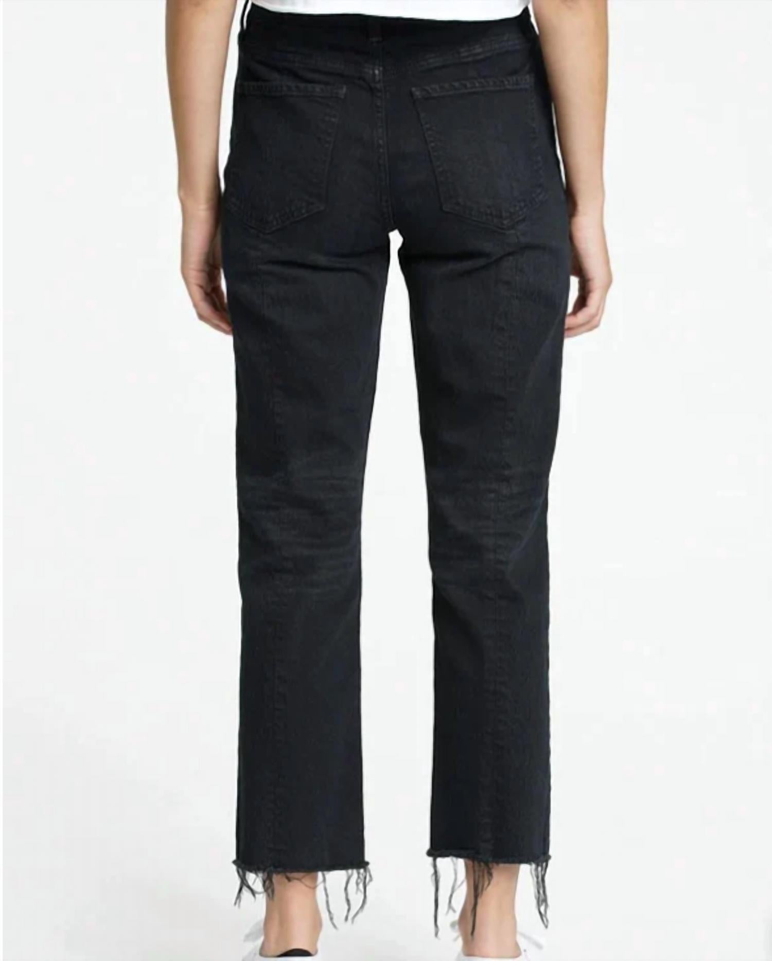 Daze - Your Favorite Mom Jeans