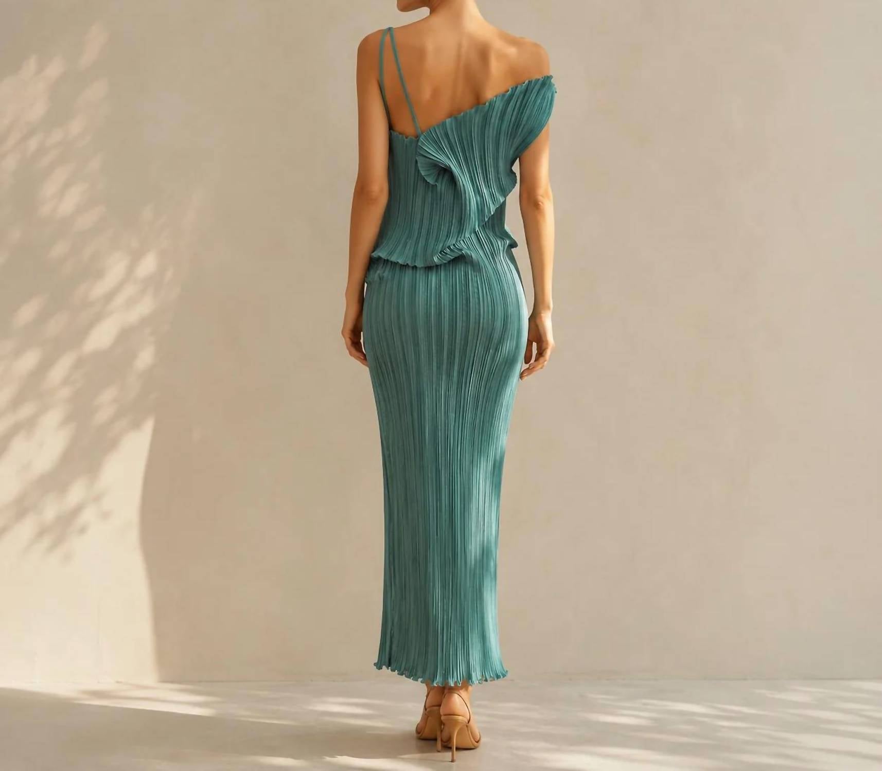 Daphne Valente - Hypnotic Midi Dress