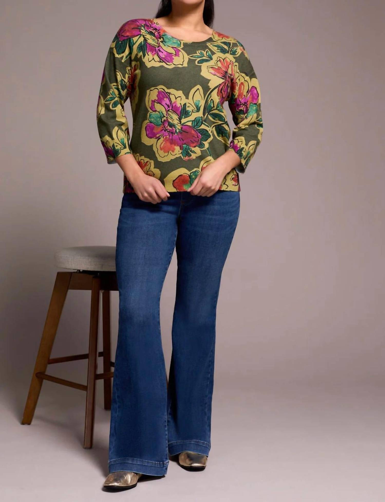 Tribal - Soft Yarn Three-quarter Sleeve Crewneck Sweater
