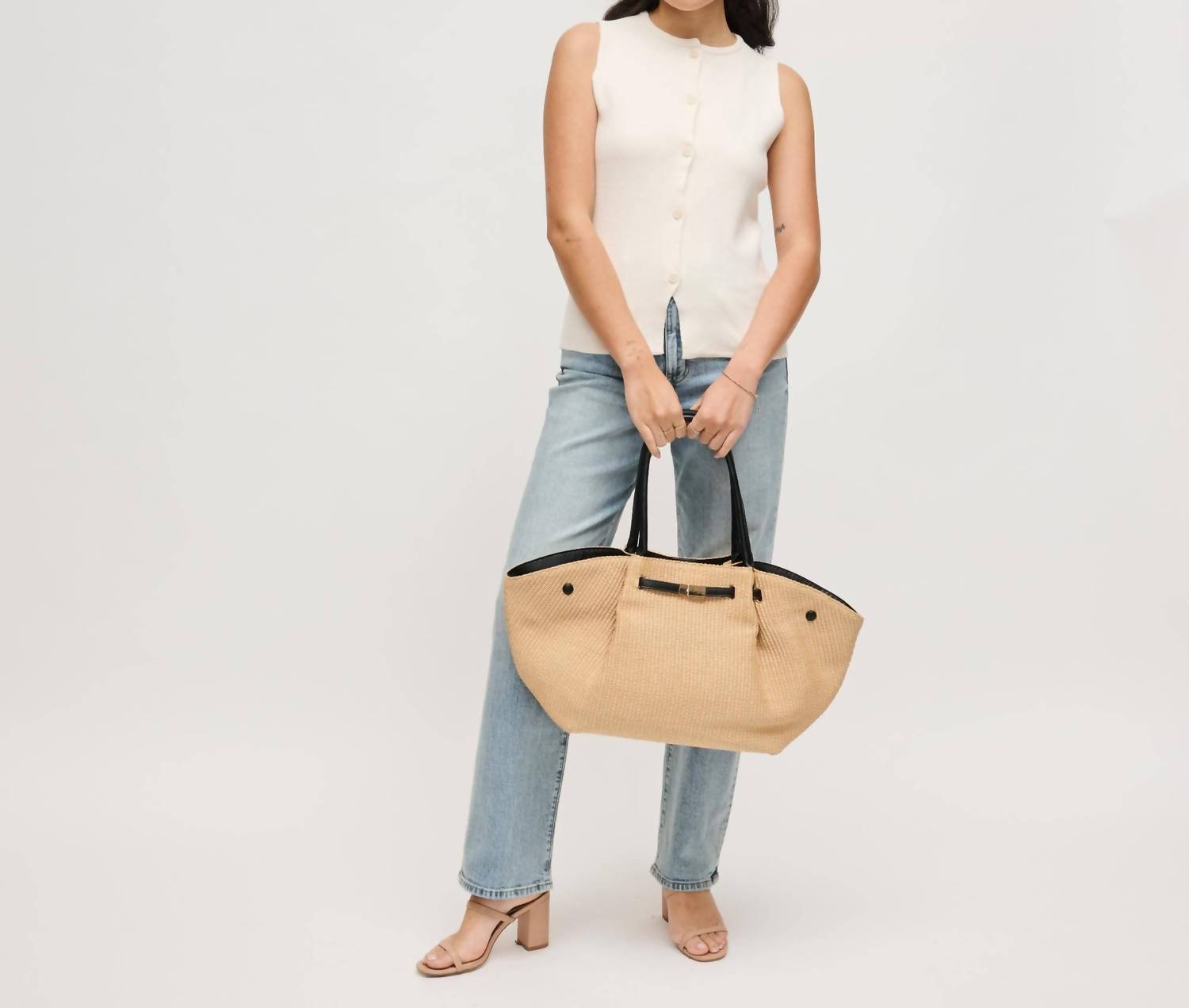 Urban Expressions - Women's Kaia Straw Tote Bag