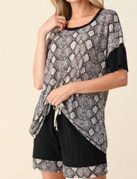 Blumin - Snake Print Loungewear Short Set
