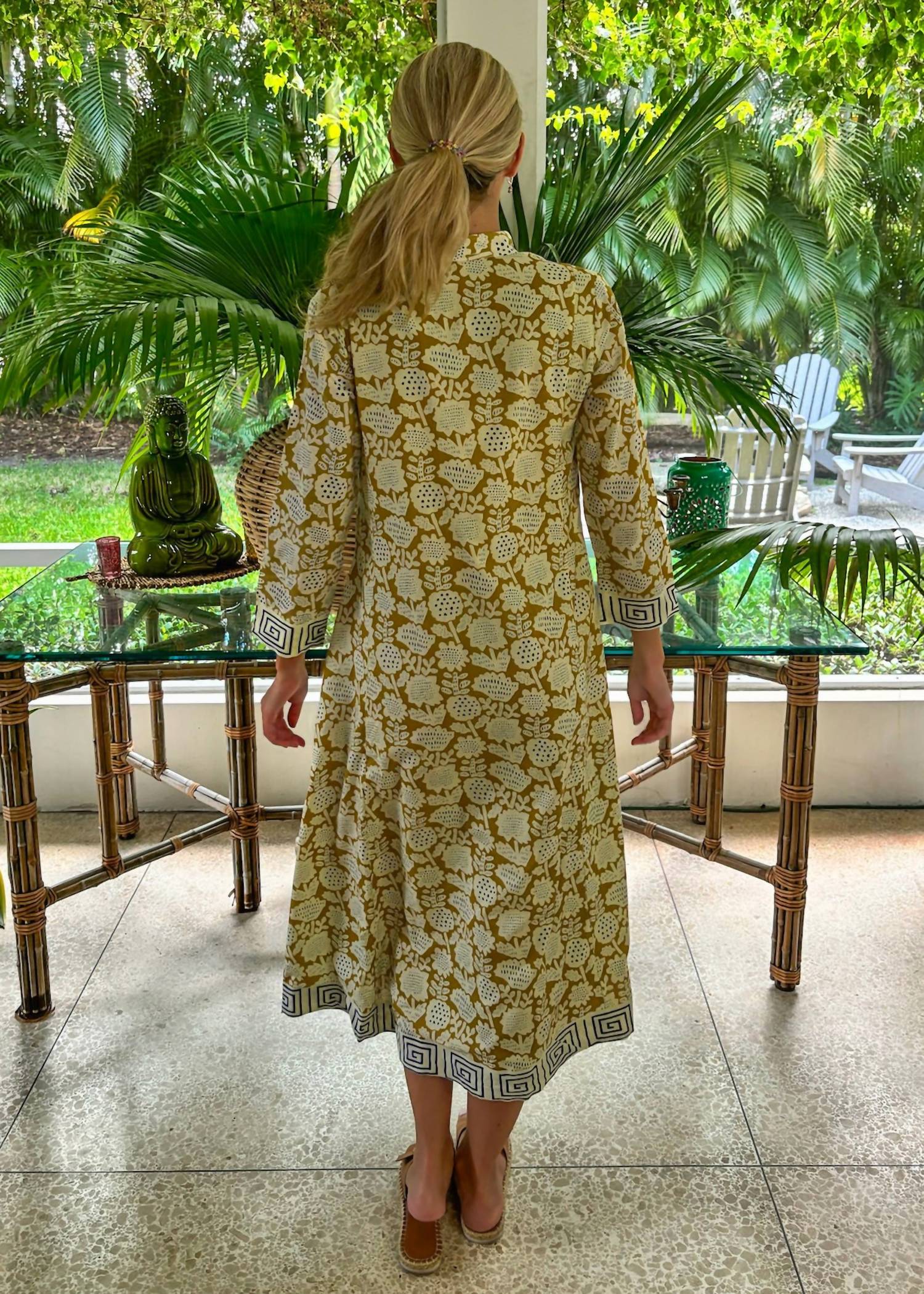 Just Darviny - Karolina V-neck Midi Dress