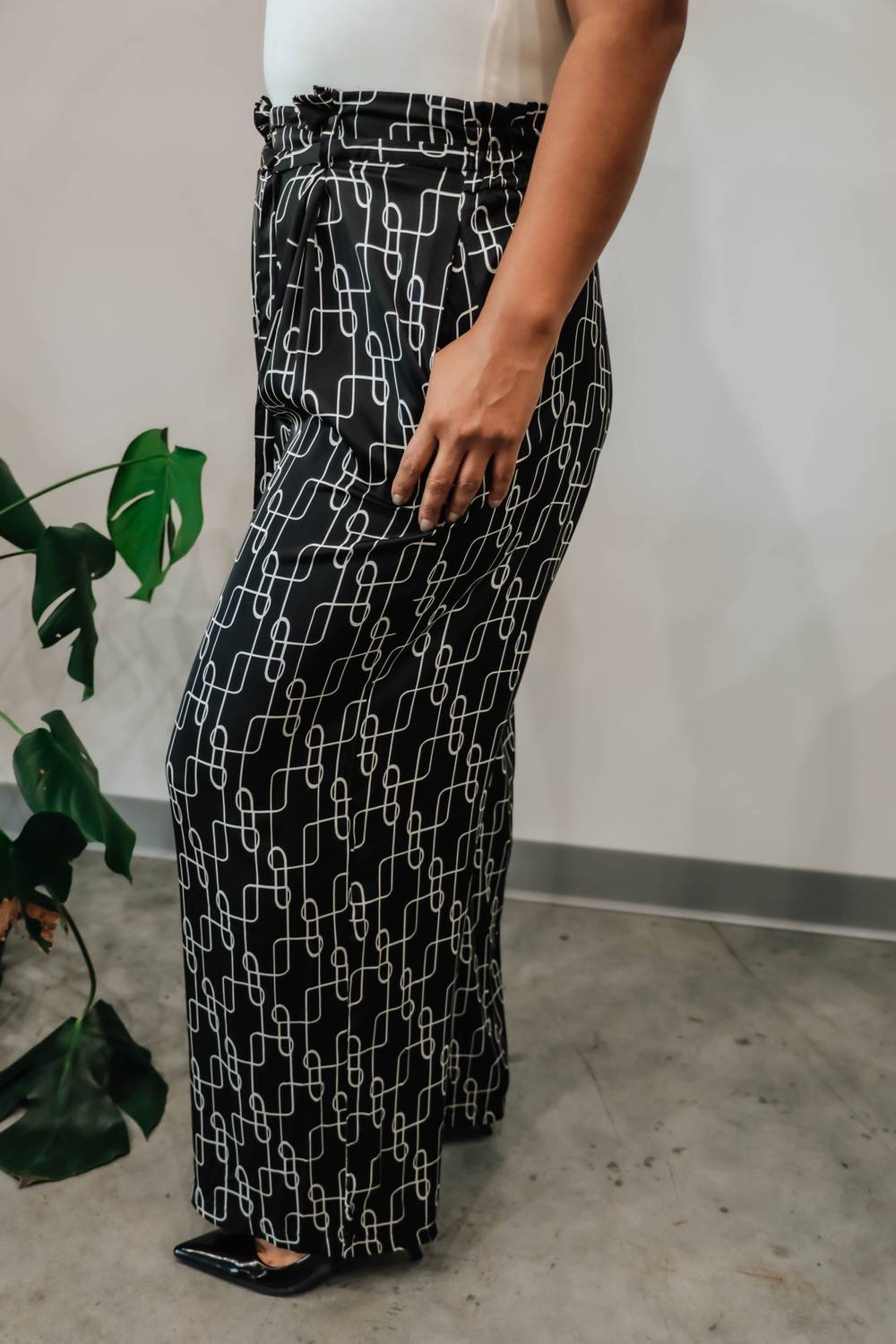 Ina Fashion - Amy Geo Print Pants