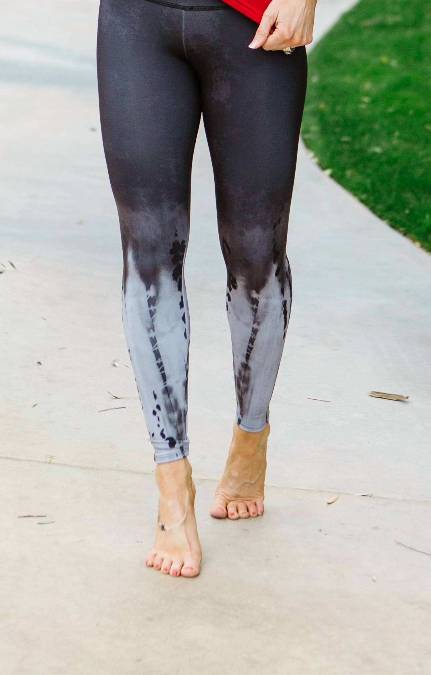 Tie Dye Midi Legging