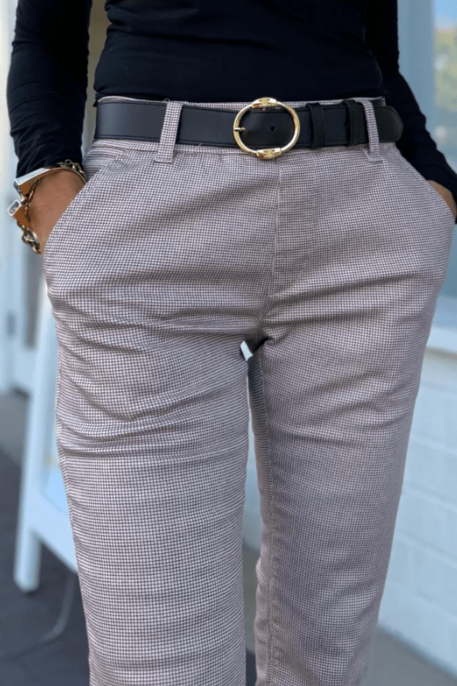 BEVY FLOG Dafna Checkered Pants in beige brown - women's pants - detail view