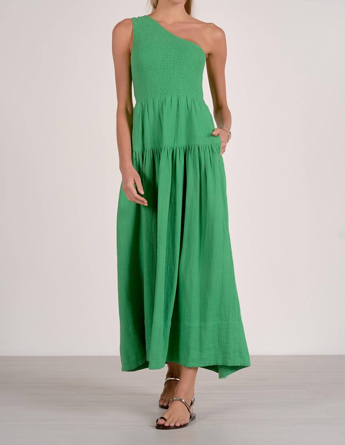 Elan - Cold Shoulder Maxi Dress