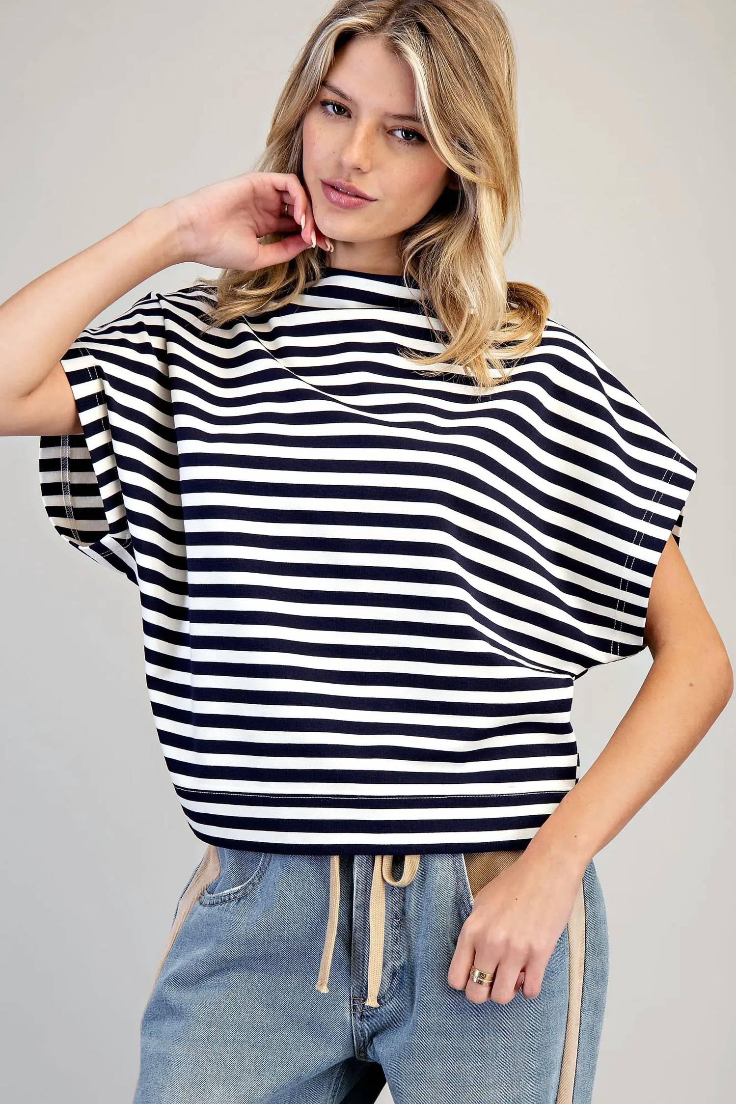 Ee:Some - Selena Loose Fit Top