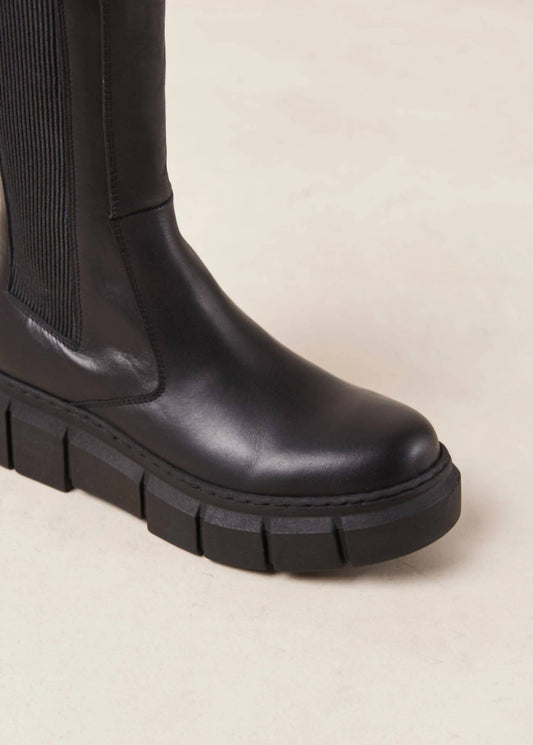 Alohas - Women's Armor Boots