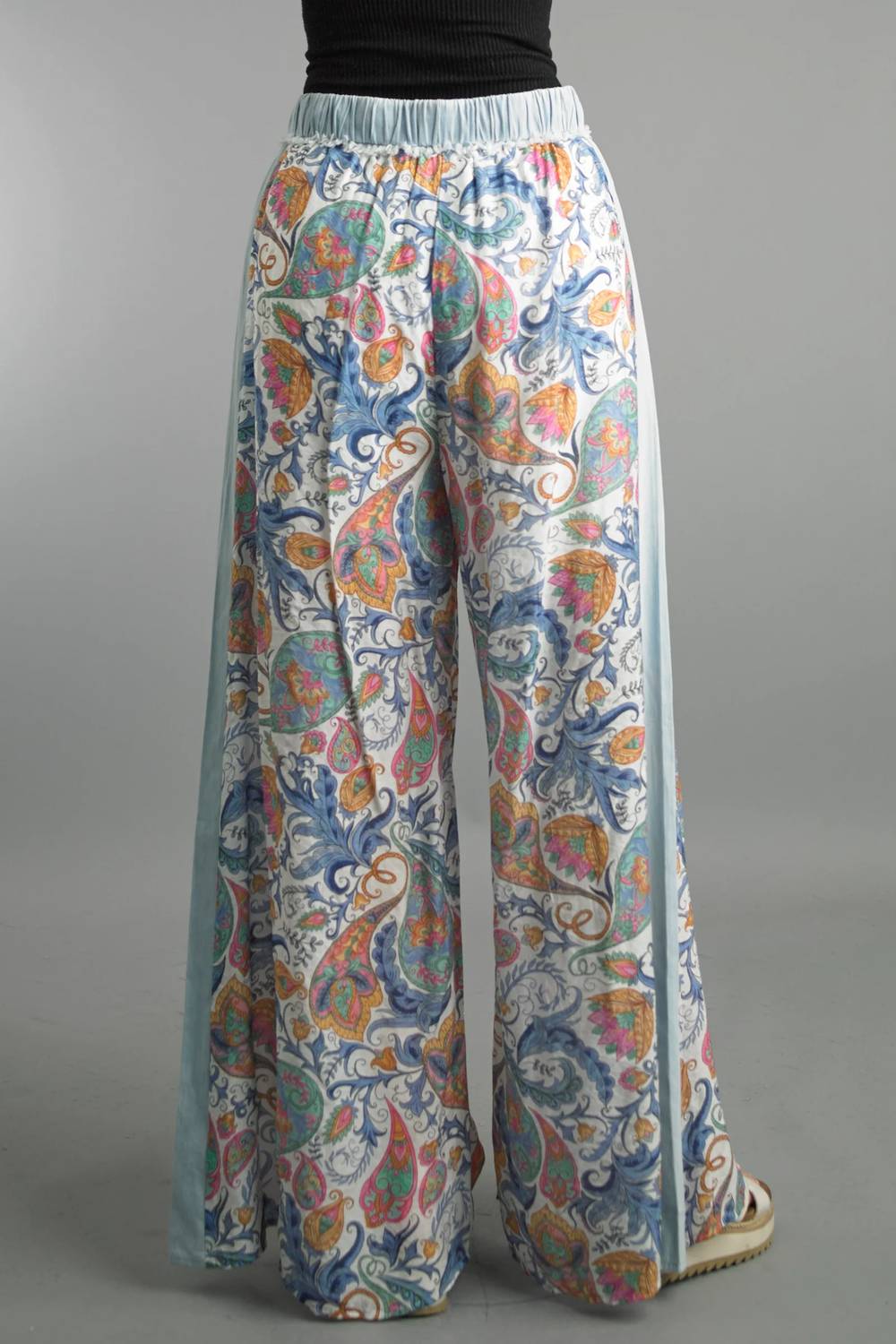 Tempo Paris - Women's Tie Front Print Pants
