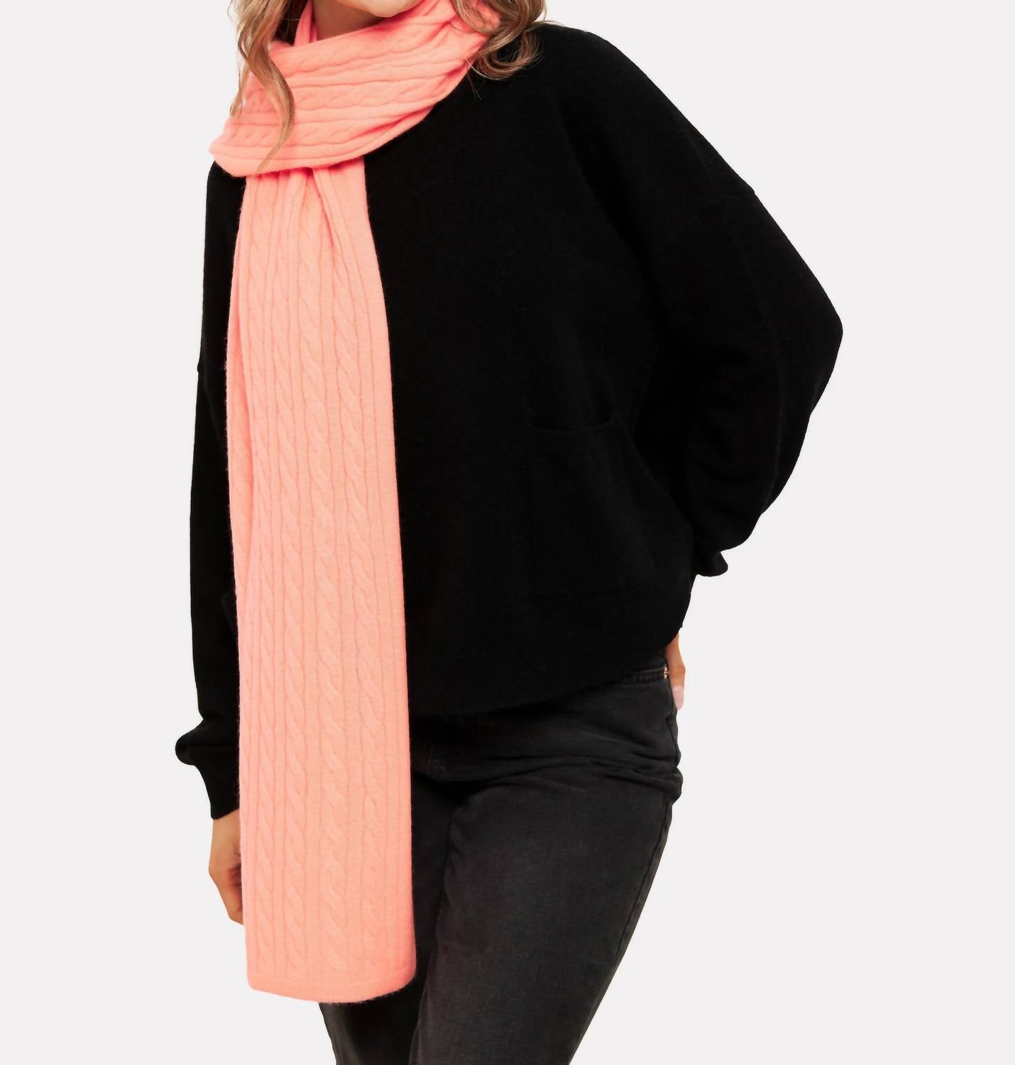 Brodie Cashmere - Women's Cable Scarf