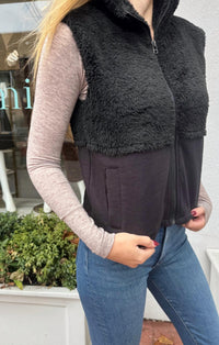 Bobi - Mixed Zip Up Vest