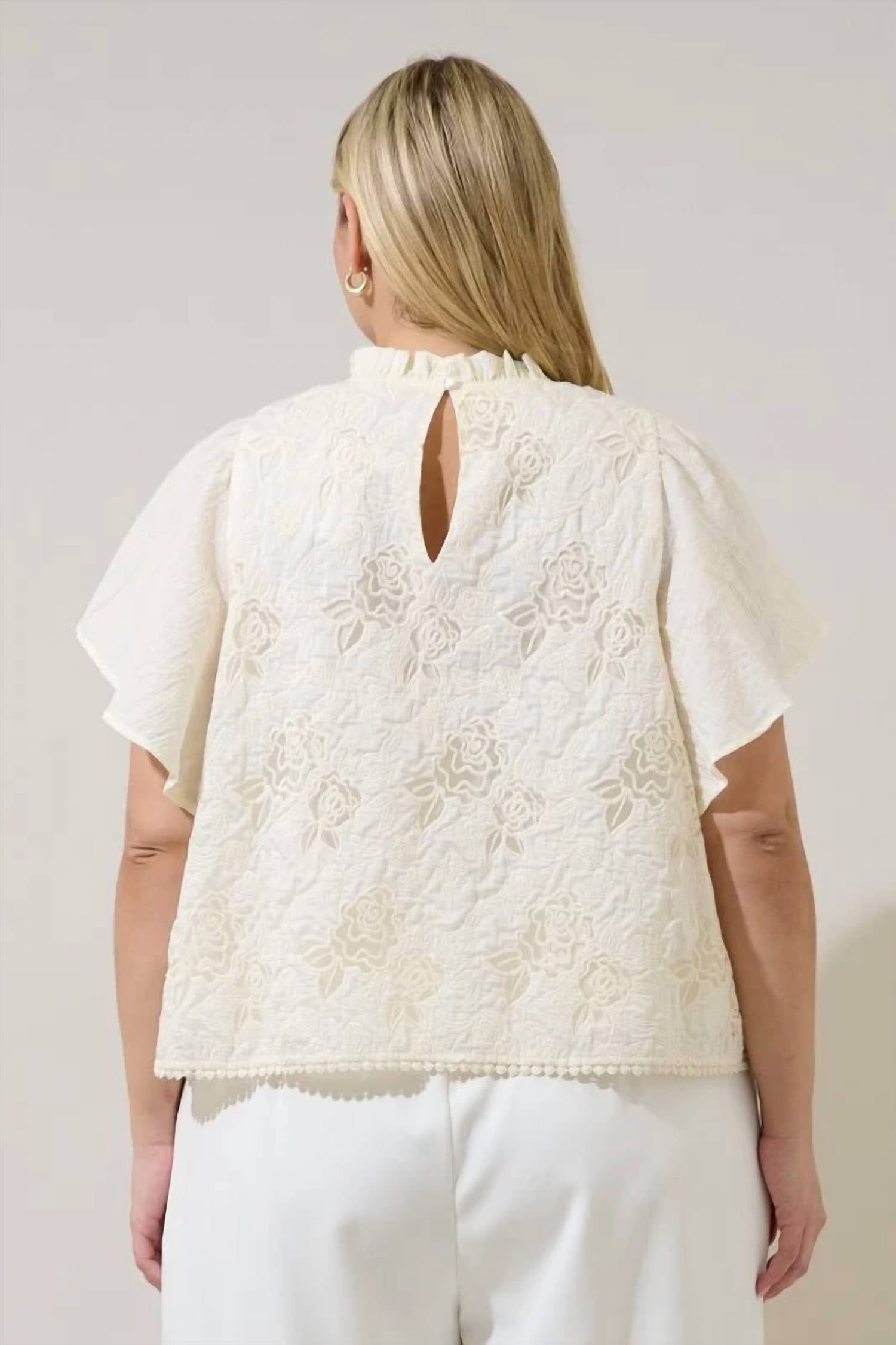 Sugarlips - Rosie Embroidered Flutter Sleeve Top - Plus