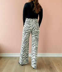 Daze - Far Out Wide Leg Jeans