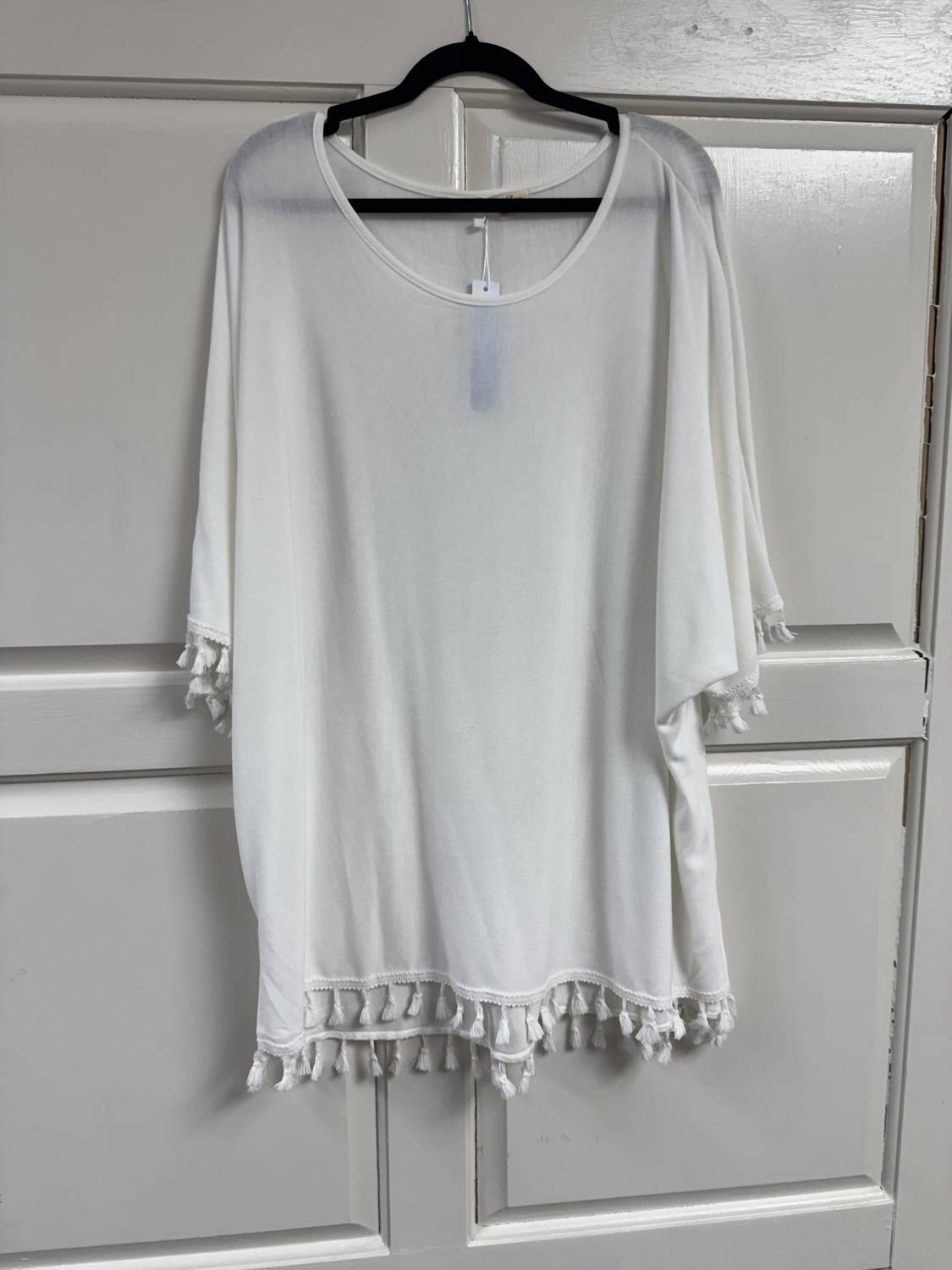 Elsie & Zoey - Women's Plain Tassel Top