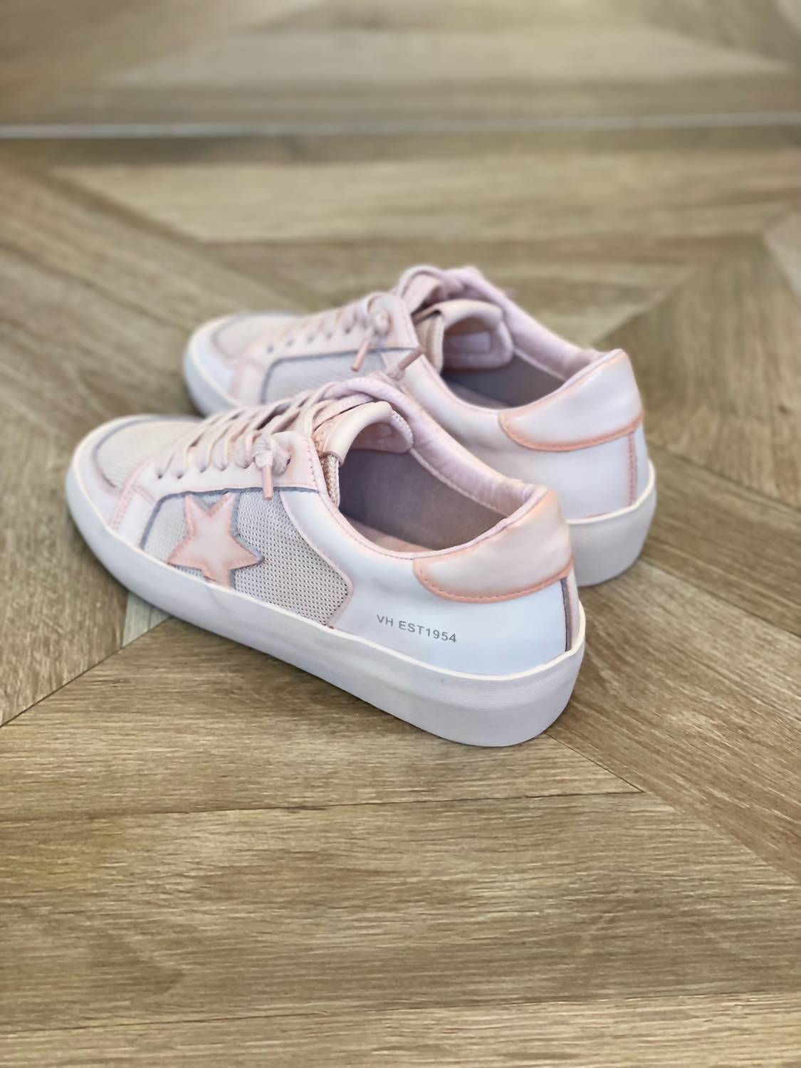 Vintage Havana - Women's Extra Sneaker