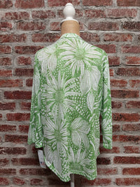 Jess & Jane - Women's Floral Button Down 3/4 Sleeve Top