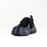 Ugg - Men's Peakwood Lowcut Shoes