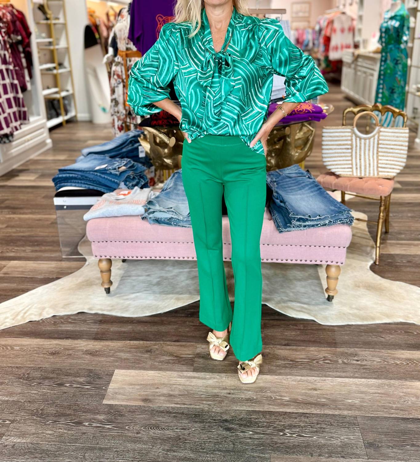 Jade - Front Seaming Ponte Bell Ankle Pant