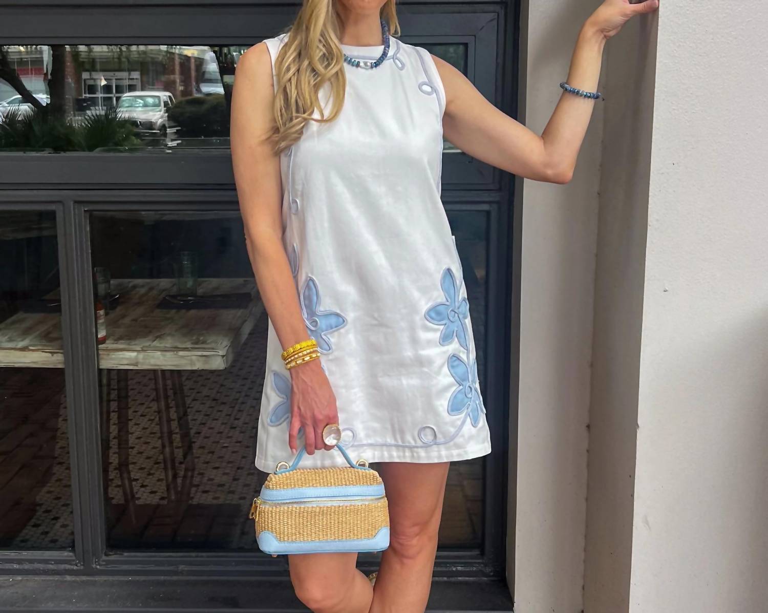 Tcec - Women's Floral Appliqué Round Neck Shift Mini Dress