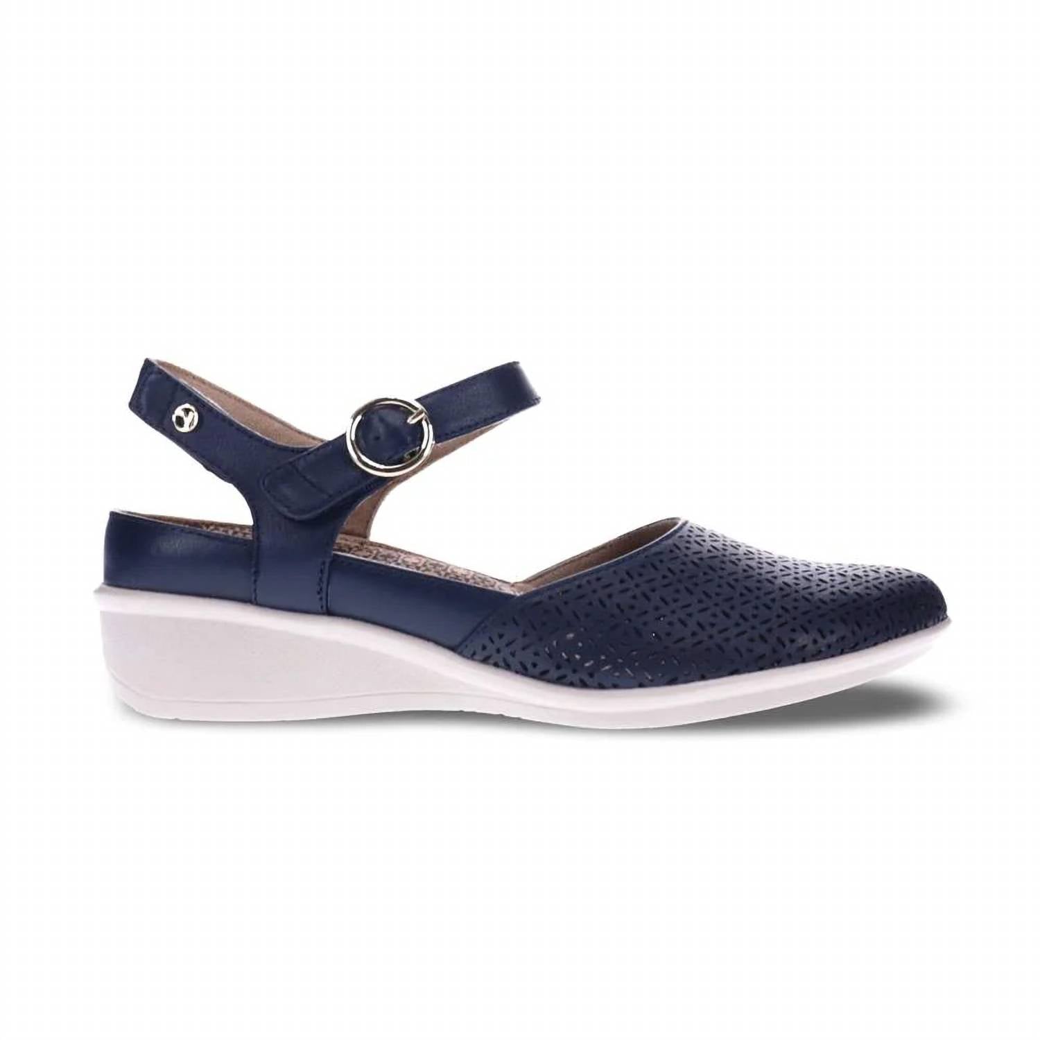 Revere - Women's Calabria Mary-jane Closed-toe Wedge Sandal