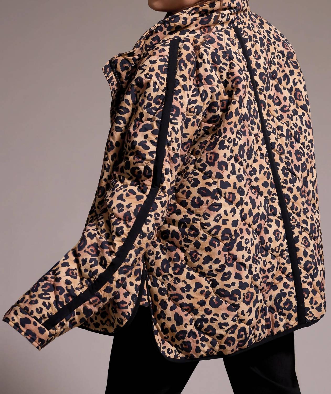 Tribal - Lightweight Drop Shoulder Quilted Puffer Jacket