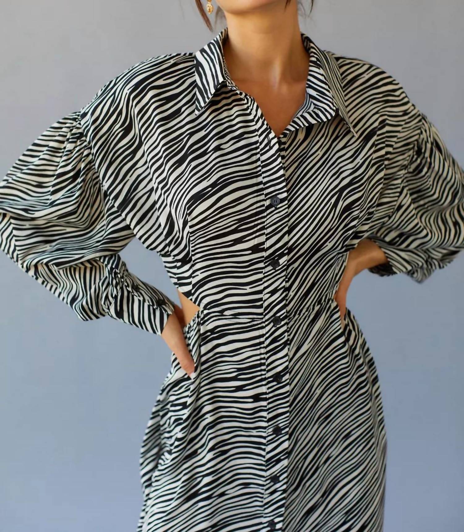 Ghospell - Ripple Cut Out Shirt Dress