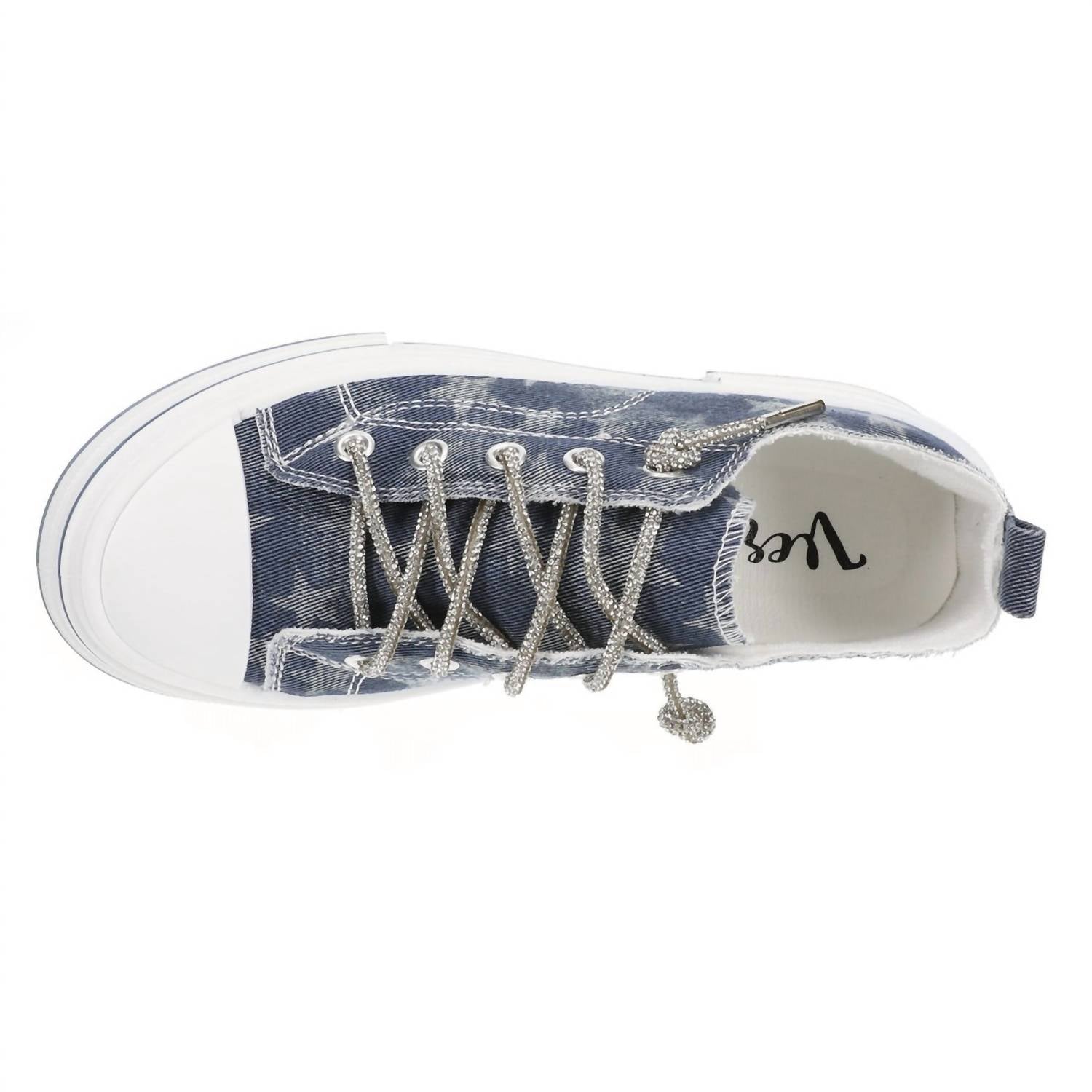 Very G Women's Aman Prints 2 Sneakers in navy - women's sneaker - detail view