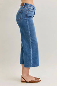 Judy Blue - Jule's Wide Leg Cropped Jean