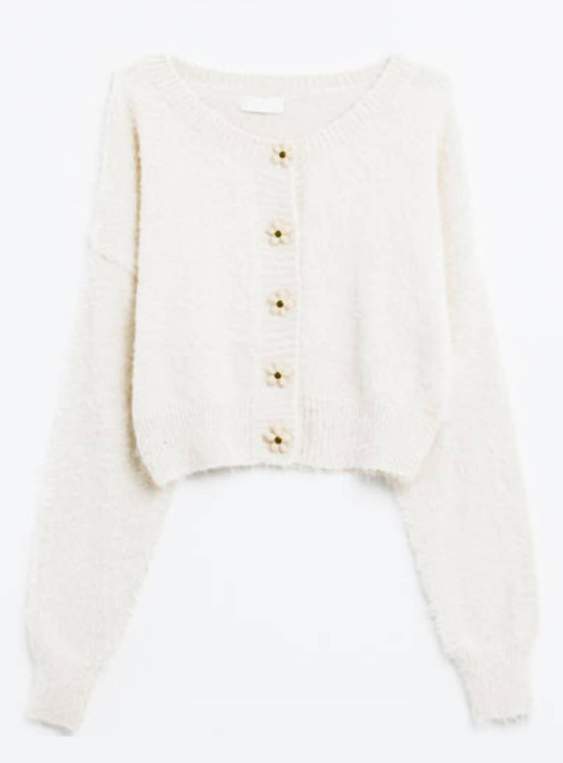 Q2 - Flower Buttons Short Fluffy Cardigan