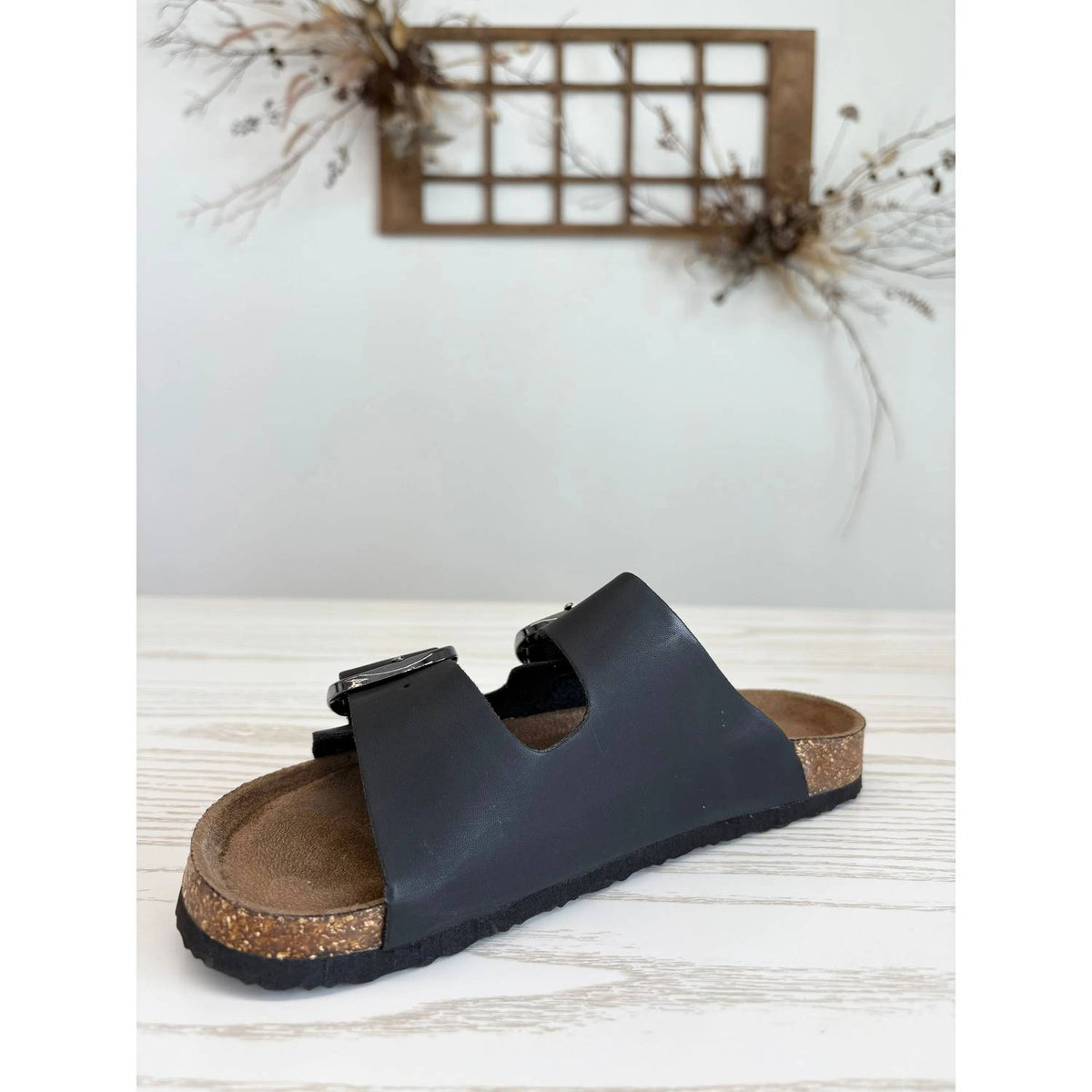 Outwoods - Women's Bold Buckle Slide Sandals