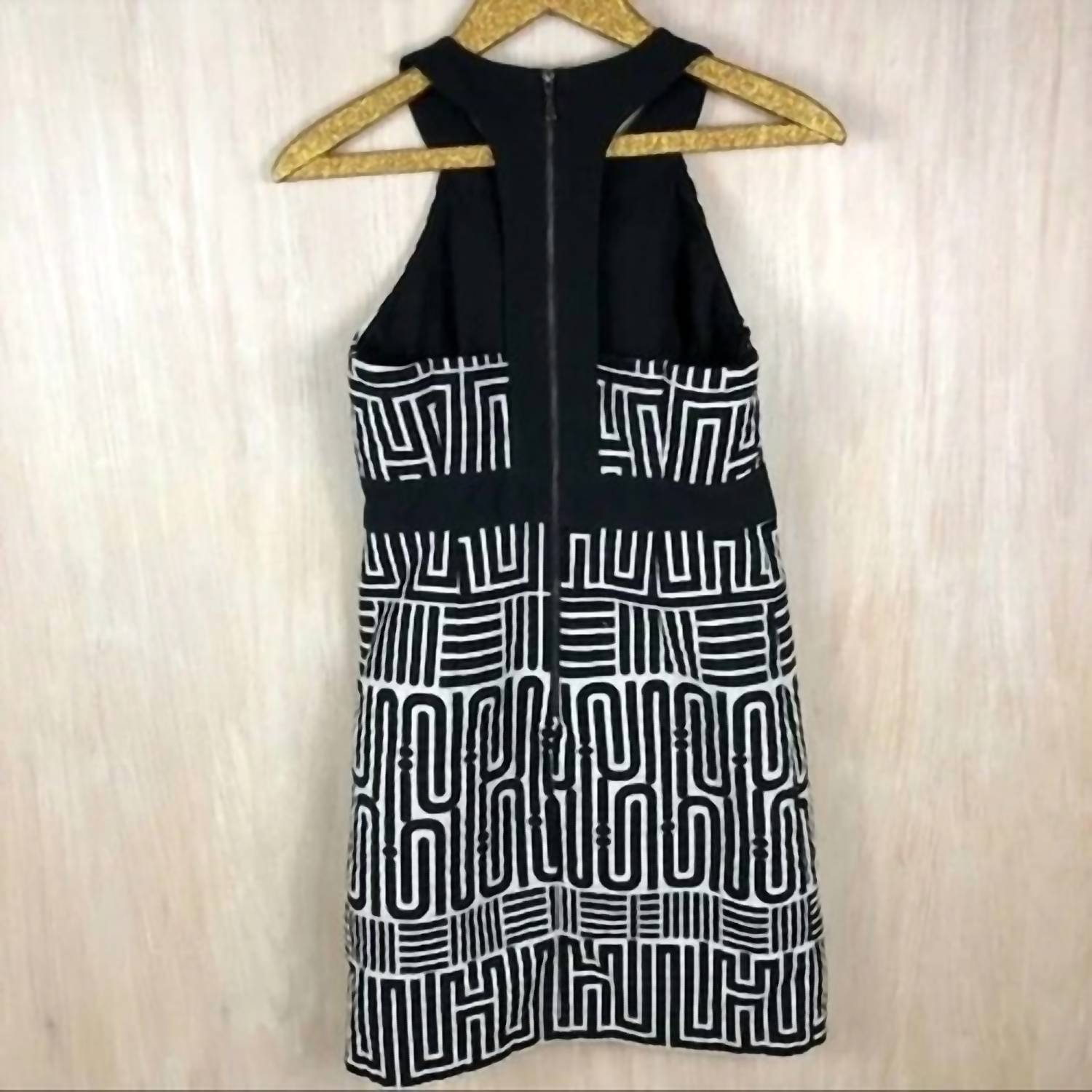 Laundry By Shelli Segal - Women's Geo Zip Racerback Dress