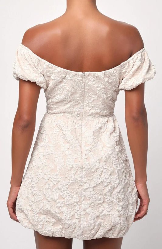 Lulus - Avery Jacquard Puff Sleeve Mini Dress