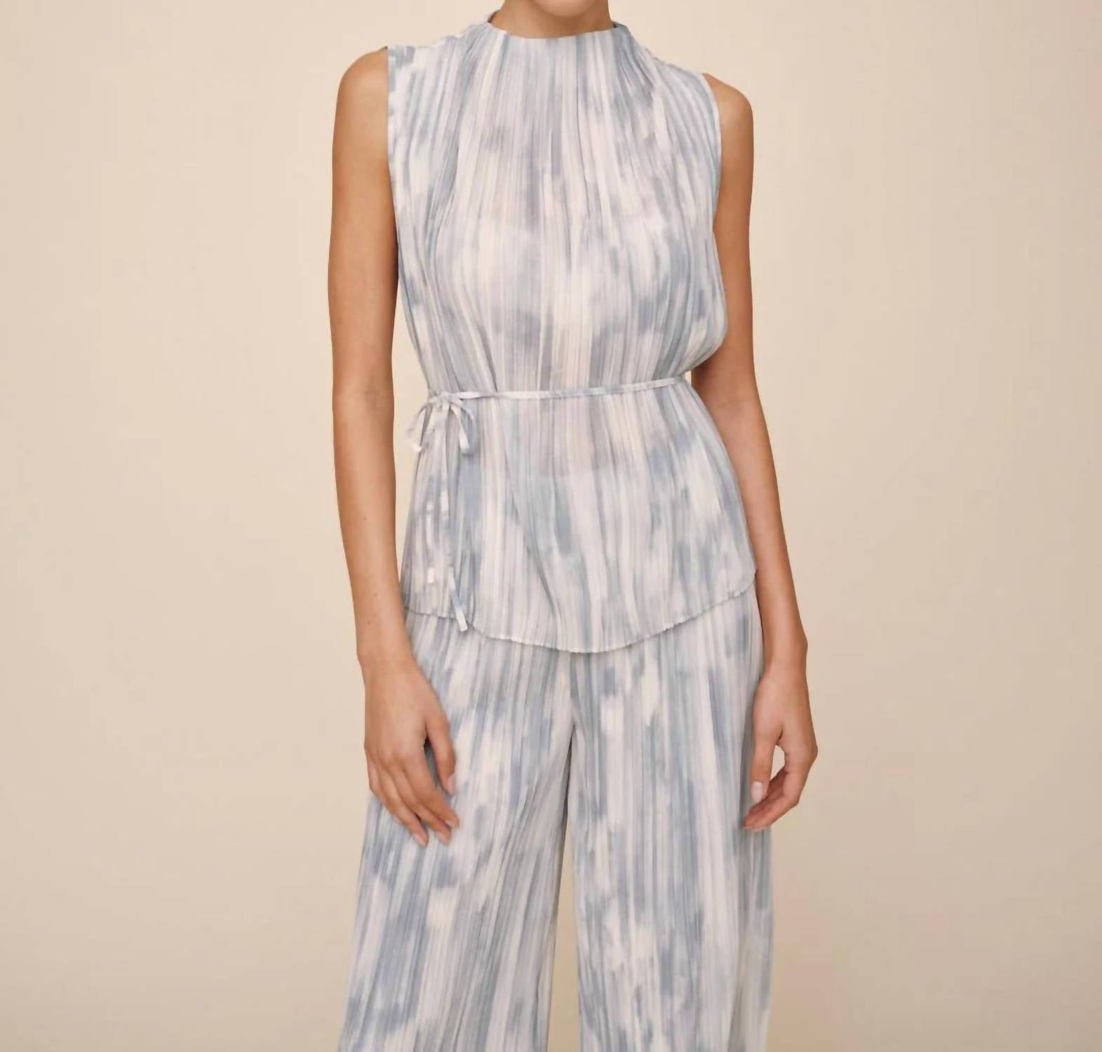 Bella Dahl - Mock Neck With Tie Belt Top