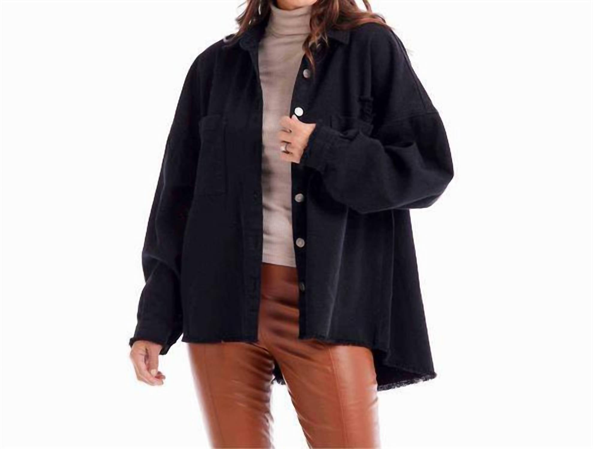 mudpie KIRBY SWING SHACKET in black - women's jacket