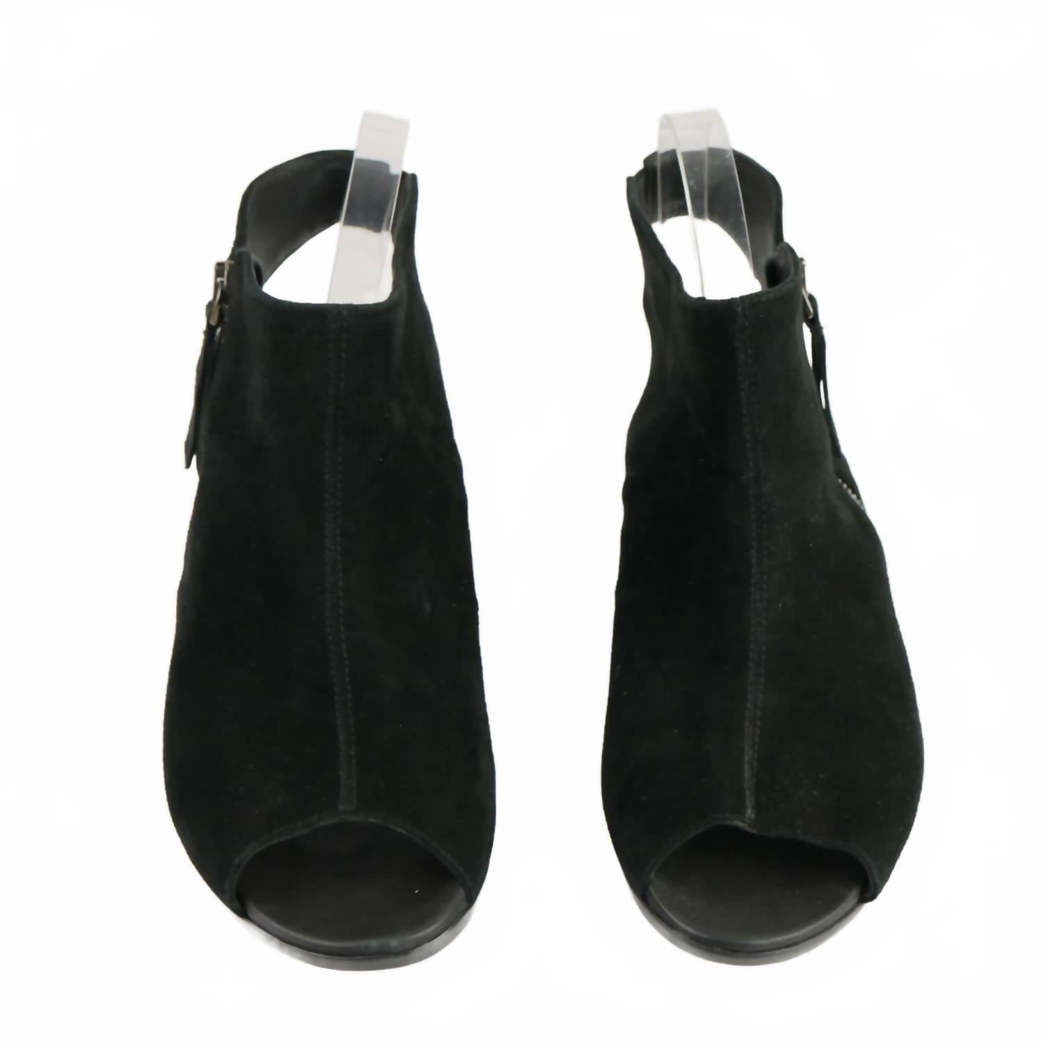 Munro - Women's Nakita Peep Toe Bootie