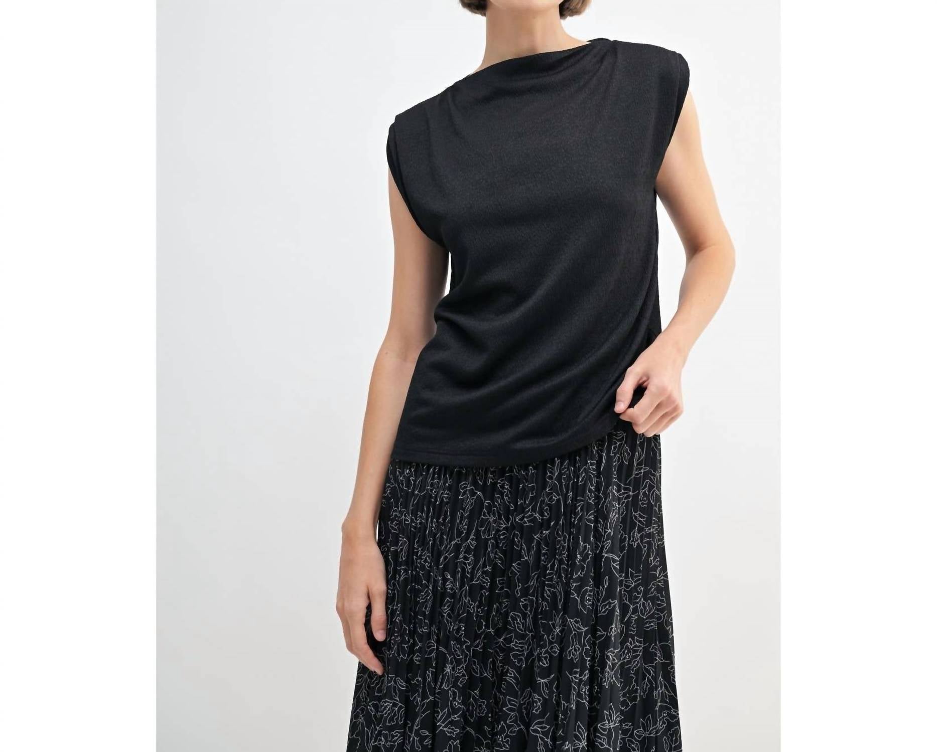 Fun 2 Fun - Boat Neck Knit Top