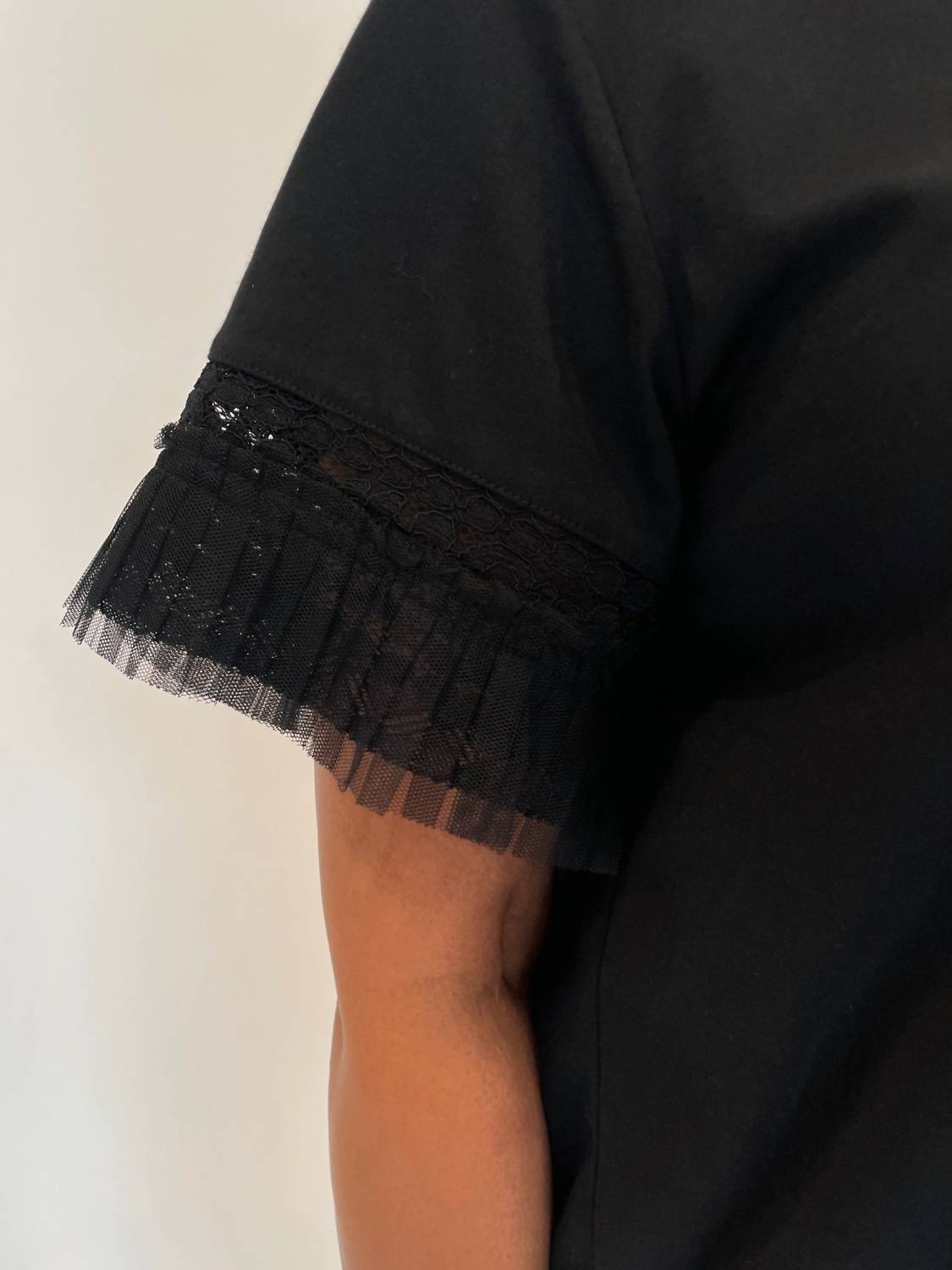 Leo Ugo - Crewneck Lace Tee