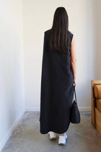 Kaarem - Sleeveless Overlap Maxi Dress
