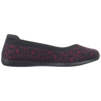 Clarks - Women's Carly Wish Flat Loafer