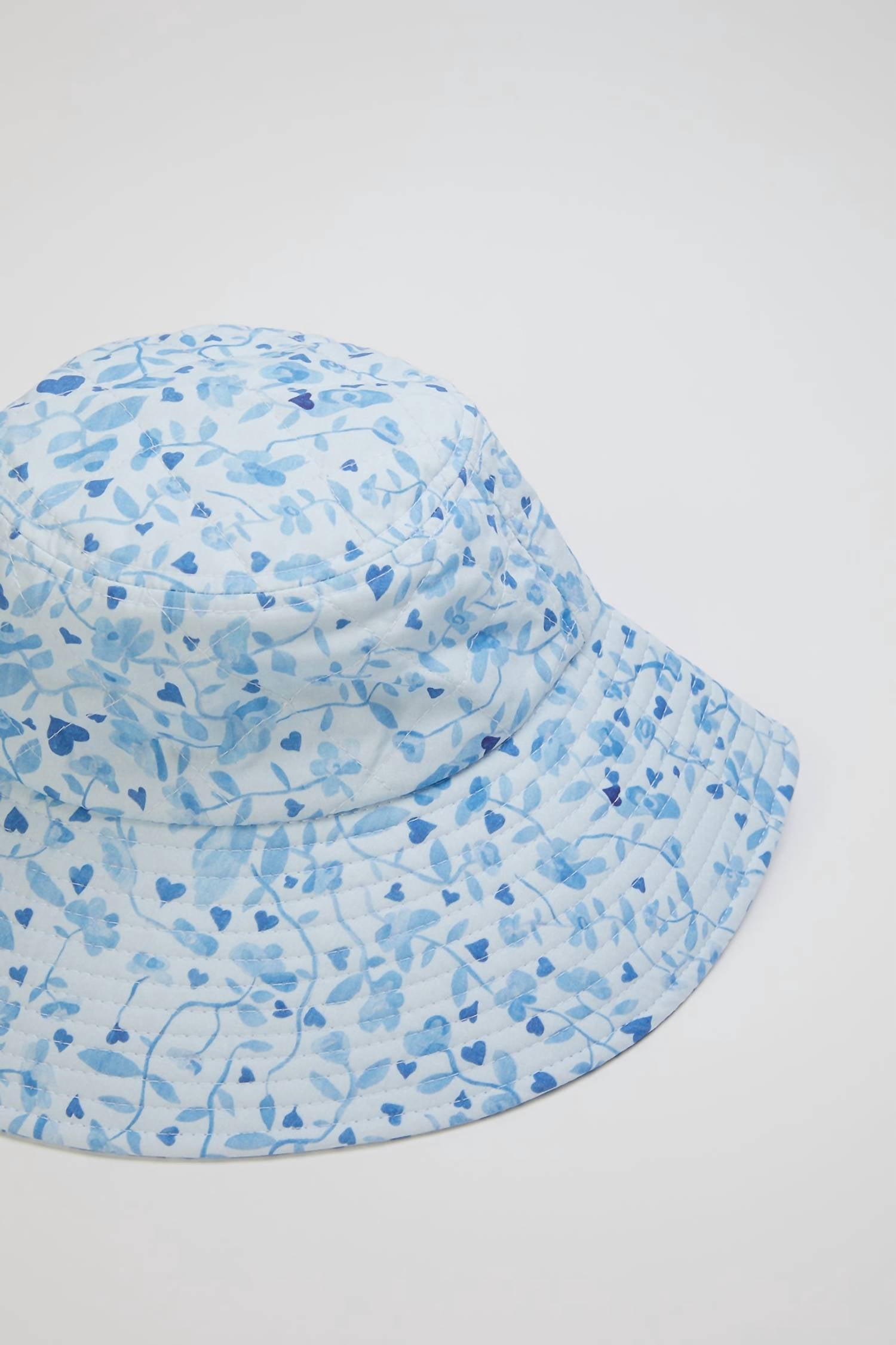 KUMO HAT