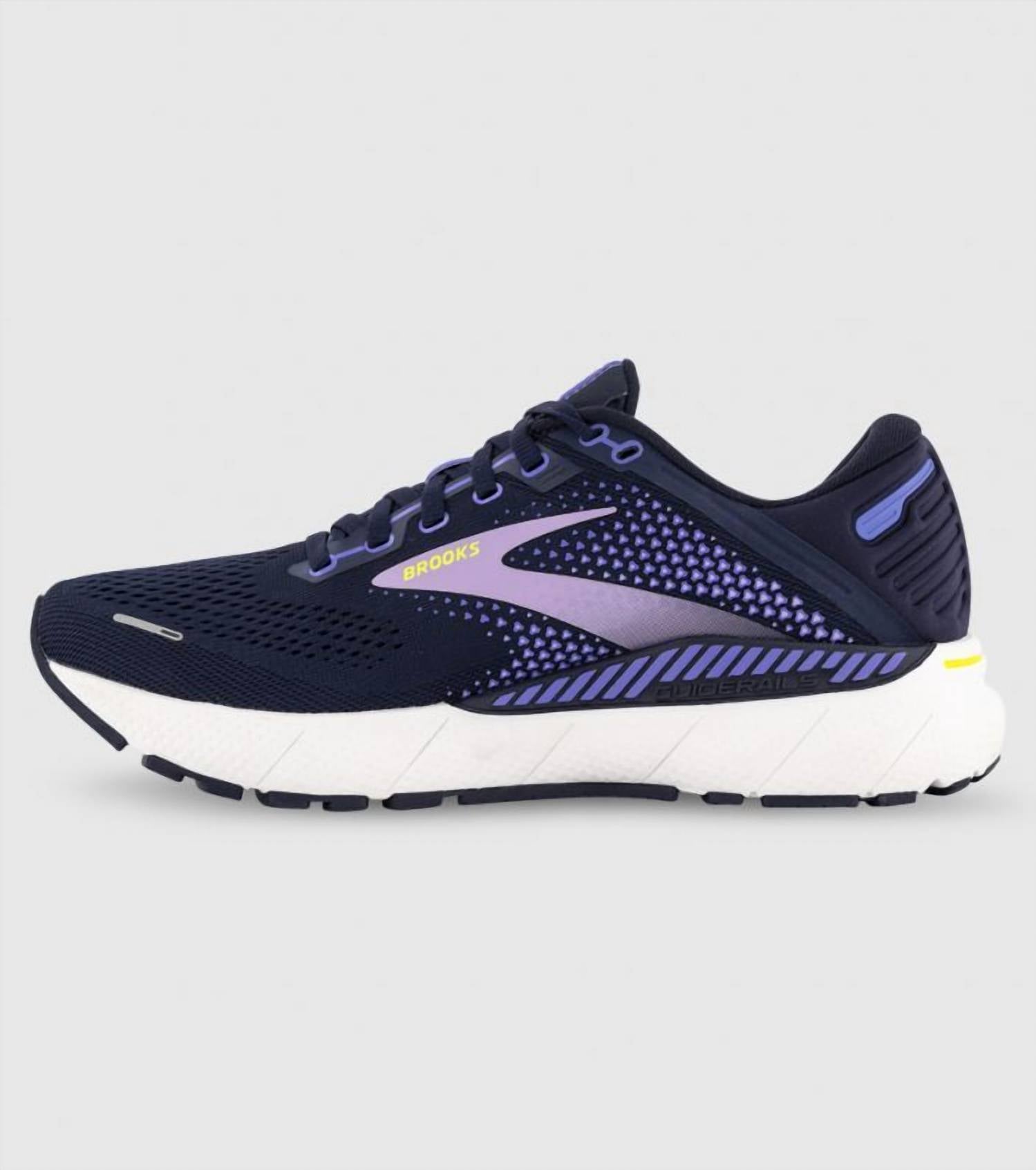 Brooks - Women's Adrenaline 22 Running Shoes
