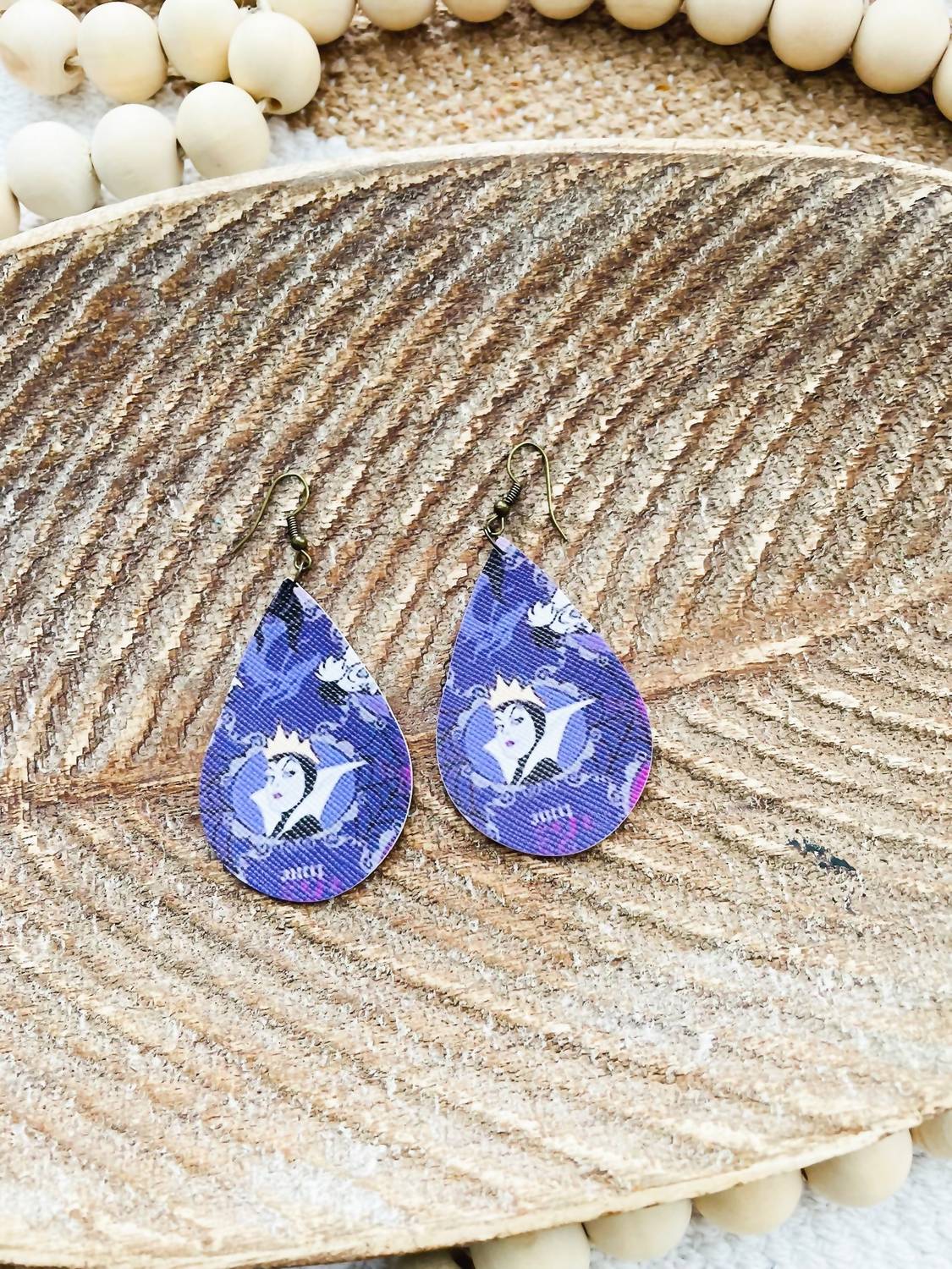 White Label - Women's Teardrop Earrings