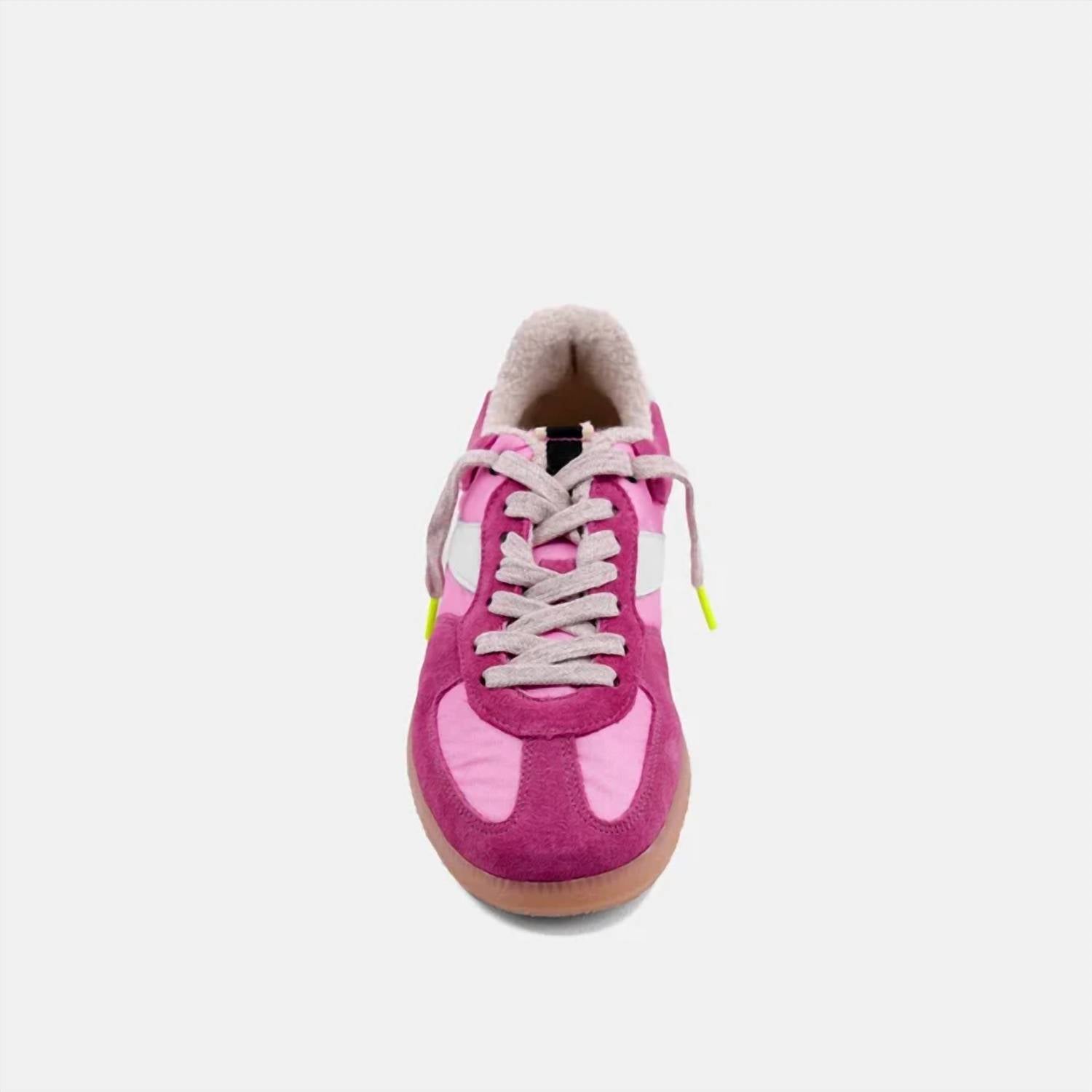 Shu Shop - Women's Retro Sneaker With Stripe
