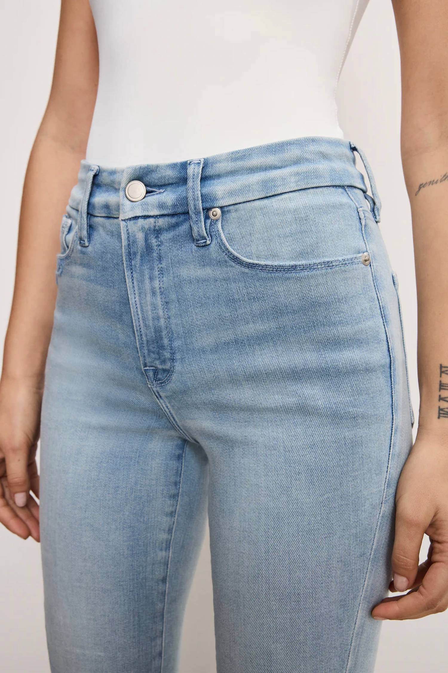 Good American - Good Legs Crop Mini Boot Jeans