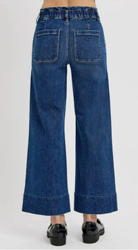 Risen - Elastic Band Crop Wide Ruffle Band Jeans