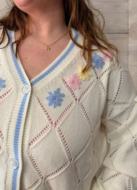 Ee:Some - April V-neck Cardigan