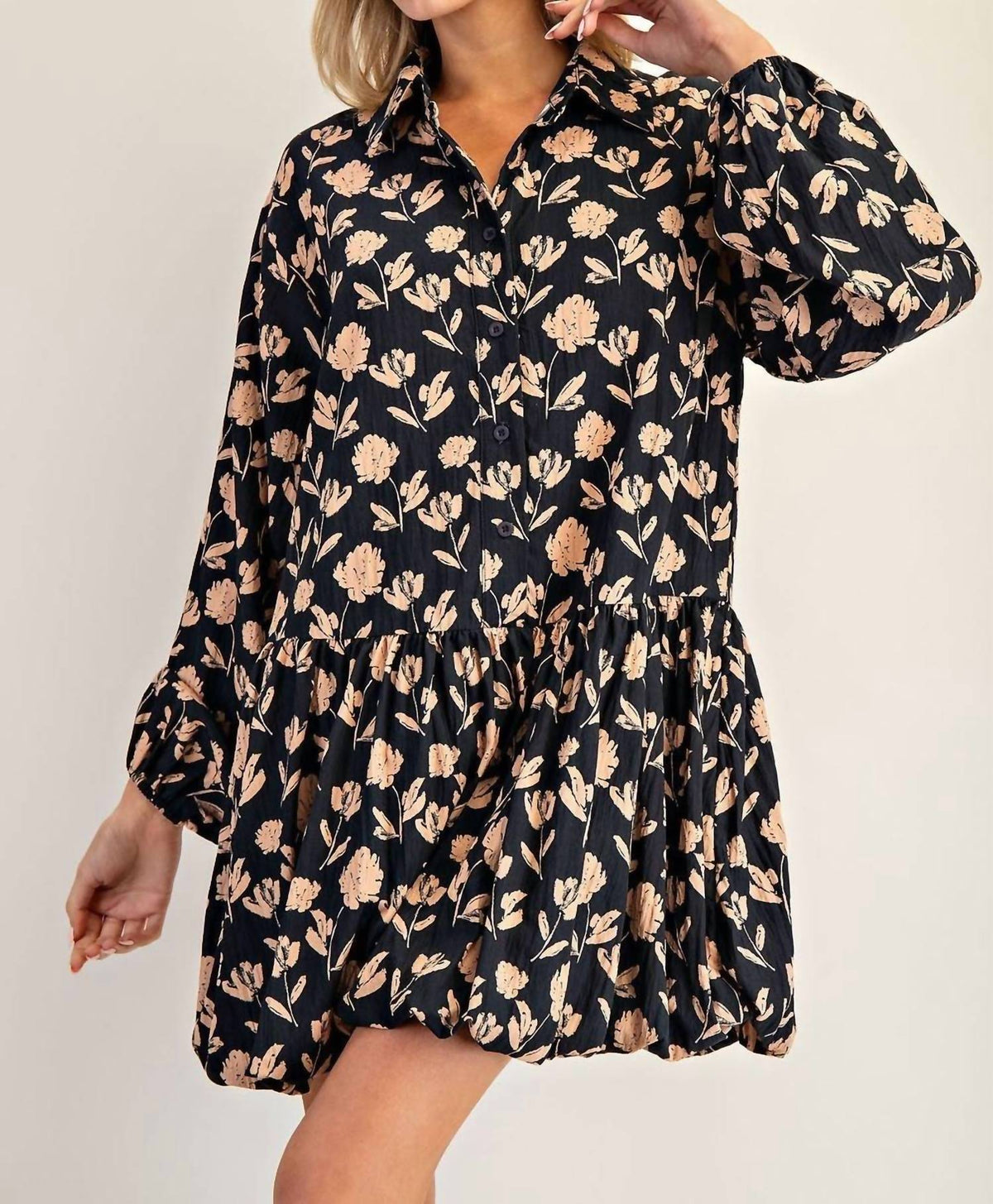 Ee:Some - Bubble Hem Floral Mini Dress